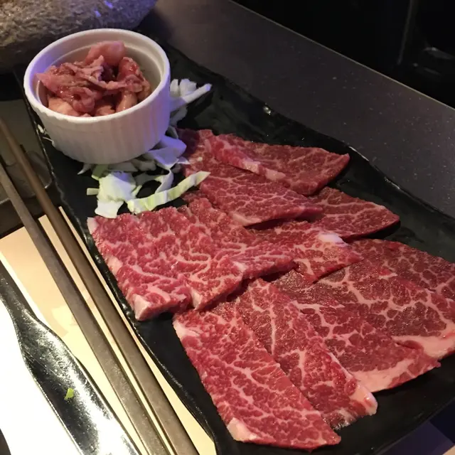 第一輪肉類拼盤