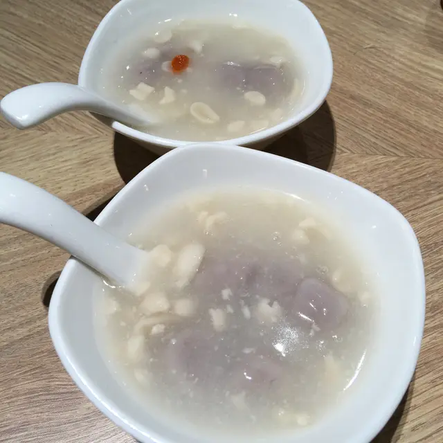 芋圓花生湯