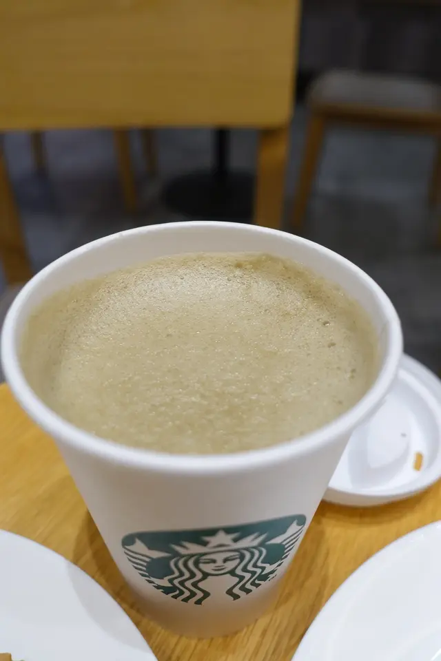 茶味不濃烈,就好像牛奶混合普洱茶的味道,甜度亦恰到好處!