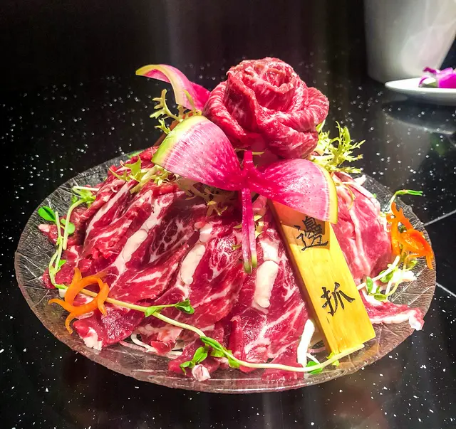 騸牯三寶