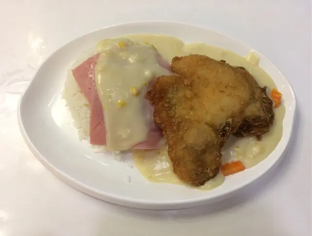 粟米吉烈豬扒火腿飯