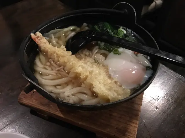 大蝦天婦羅鍋仔烏冬