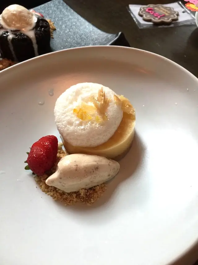 檸檬蛋白脆餅批