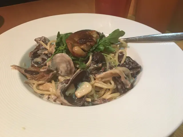 香煎法國鴨肝意粉