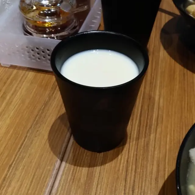 豆漿味道不太甜,亦保留豆香,不錯!
