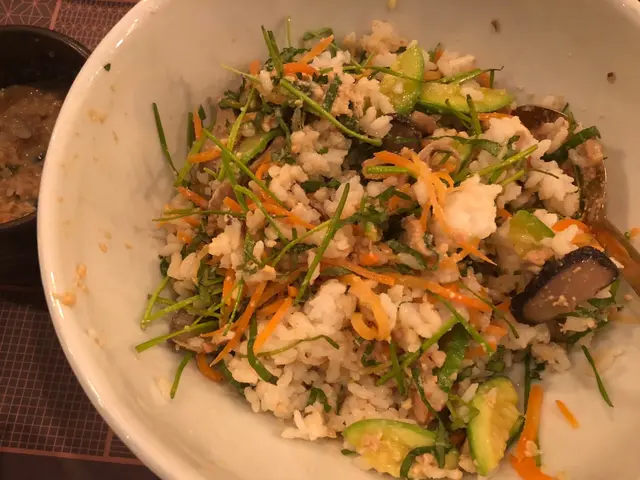 我想這道主打嘅地方就是可以自己拌飯，😂
玩得又食得！😎