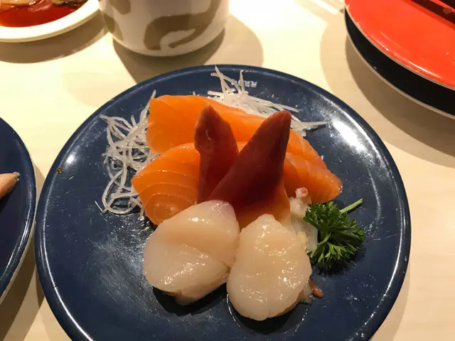 三文魚三色刺身