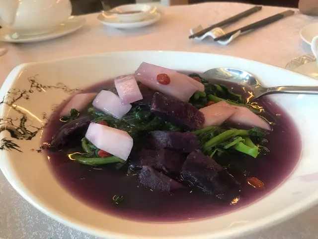 淮山杞子紫薯浸莧菜