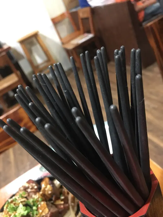 你話塵好難避免  不過肉眼都見到  難免會覺得清潔冇做好