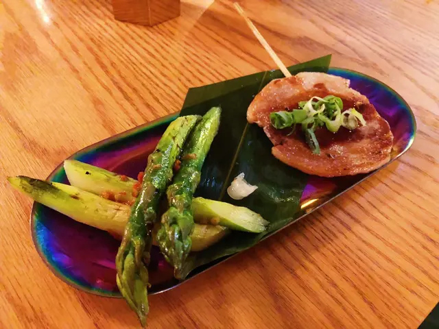 波板糖五花腩、蘆荀