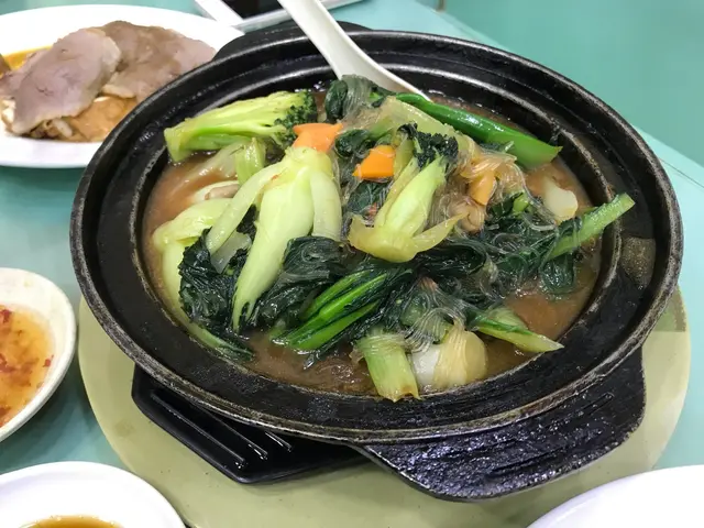 南乳粉絲什菜煲