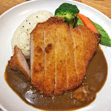 日式咖哩炸豬扒飯