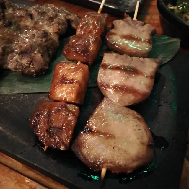 牛舌、豬頸肉
