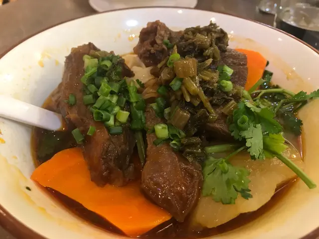 紅燒牛肉麵 ($77)