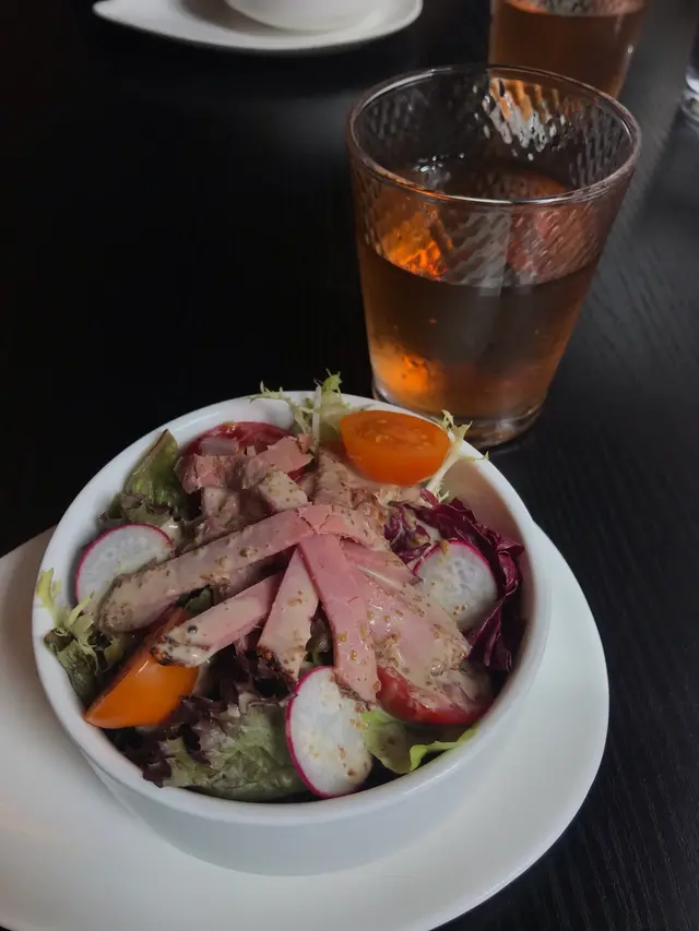 跟餐沙津、玄米花茶