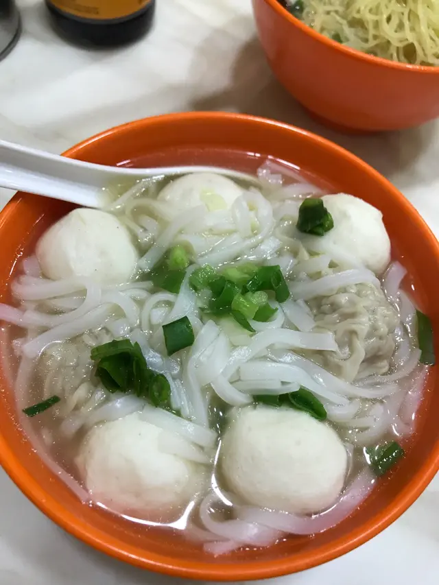 魚蛋雲吞河