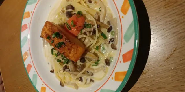 三文魚明太子鰹魚汁意大利麵