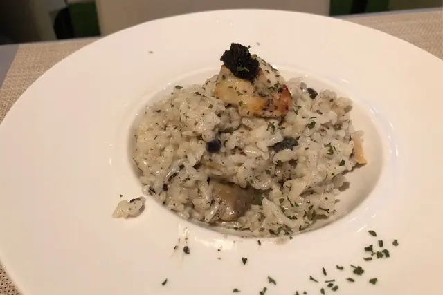 松露帶子雜菌意大利飯