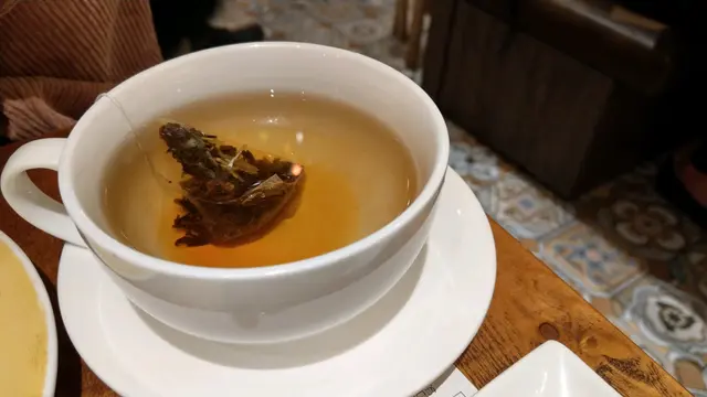 估佢唔到, 果味幫佢加到分, 不過注意沖茶包係熱飲