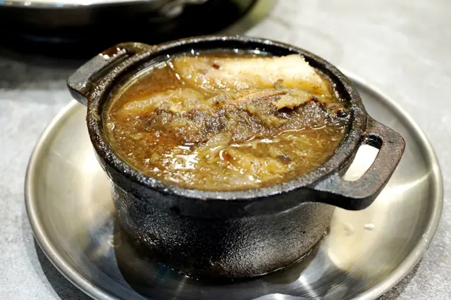 迷你燜牛肋骨煲