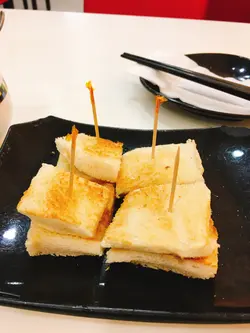 油占多