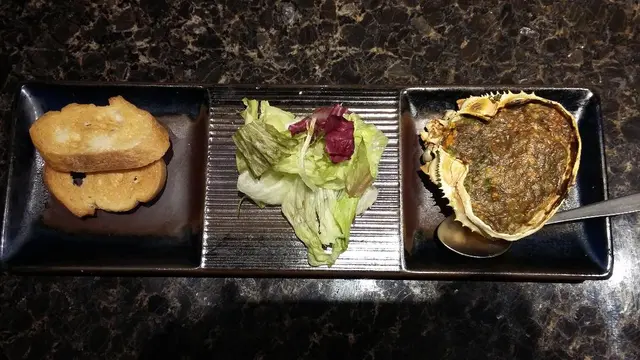 蟹味噌甲羅燒伴法包