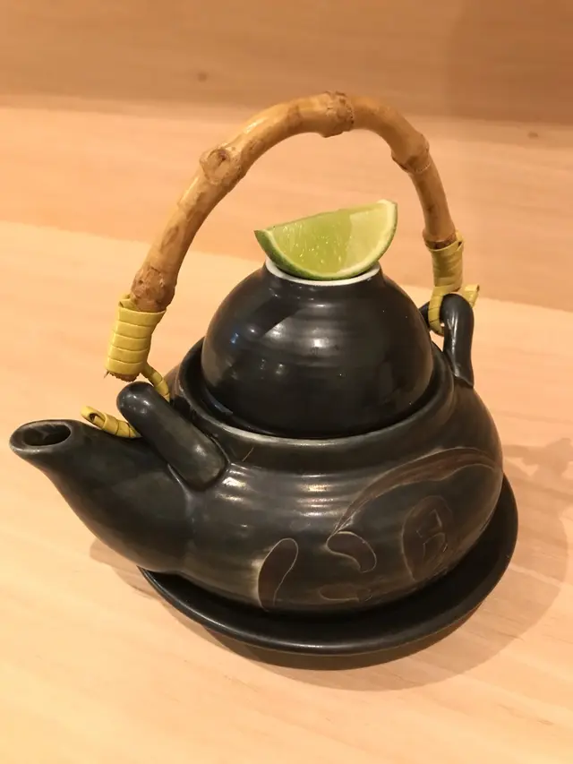 茶壺海鮮湯