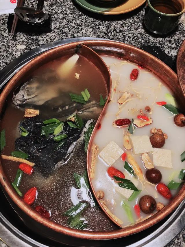 美人鍋 x 養生鍋