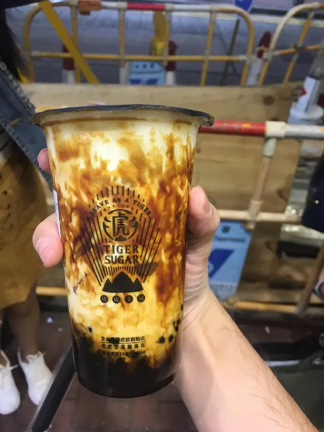 虎虎生風