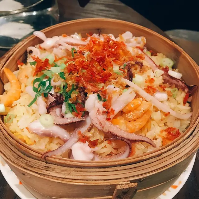 籠仔櫻花蝦海味蒸飯