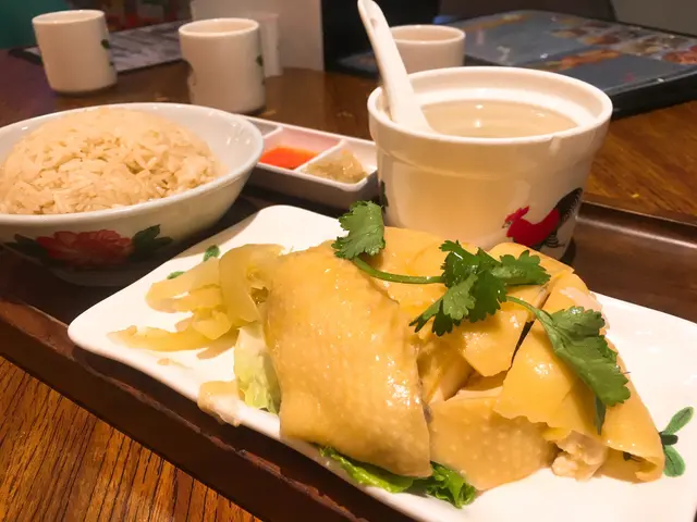 新加坡無骨海南雞油飯