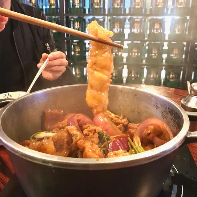 花膠麻辣雞煲