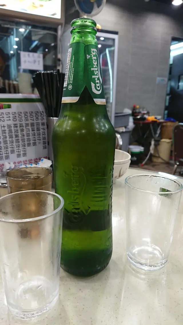 特價期內，點滷水鵝送啤酒一枝