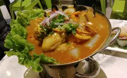 咖哩海鲜煲