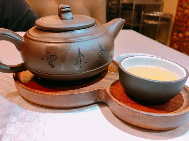 日本花菇雞腳燉螺頭