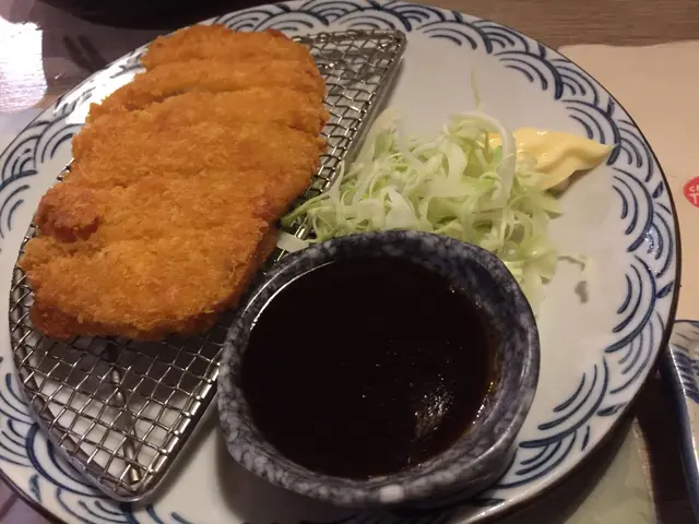 吉列豬手扒烏冬