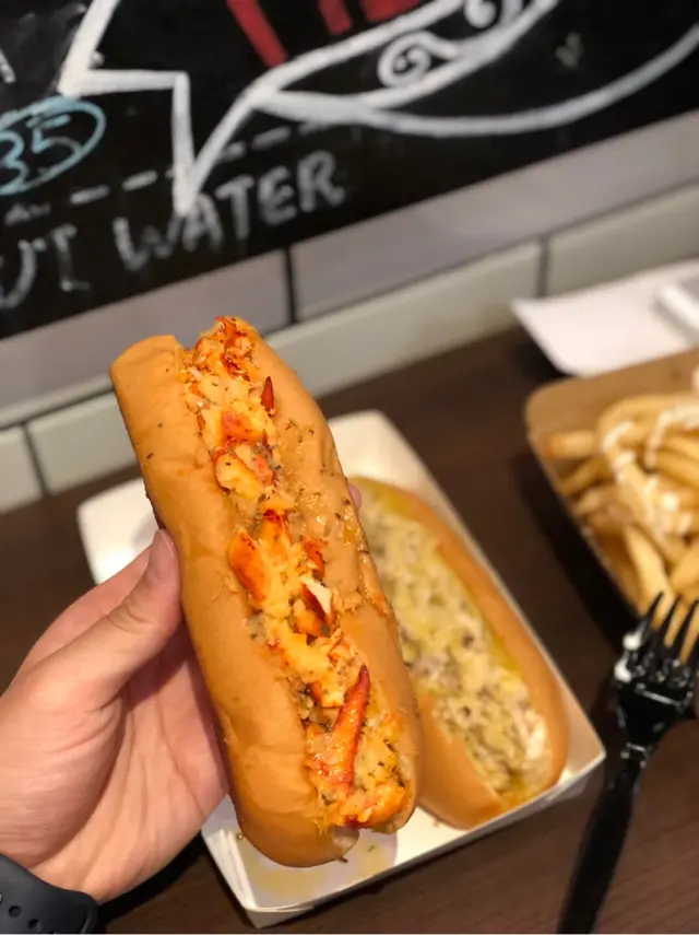 Lobster  Roll