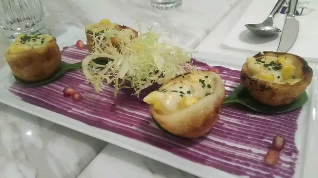 芝士甜粟米脆薯球