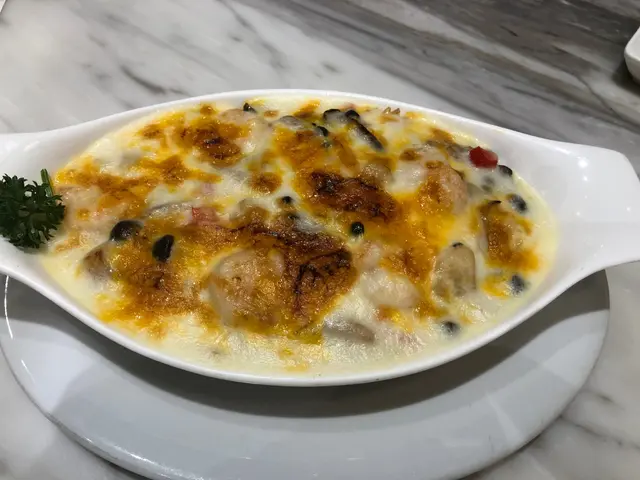 香檳汁海鮮焗飯
