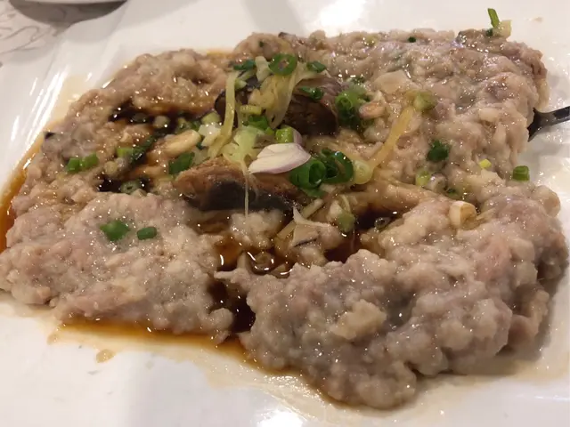 咸魚蒸肉餅