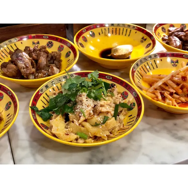 麻辣手撕雞