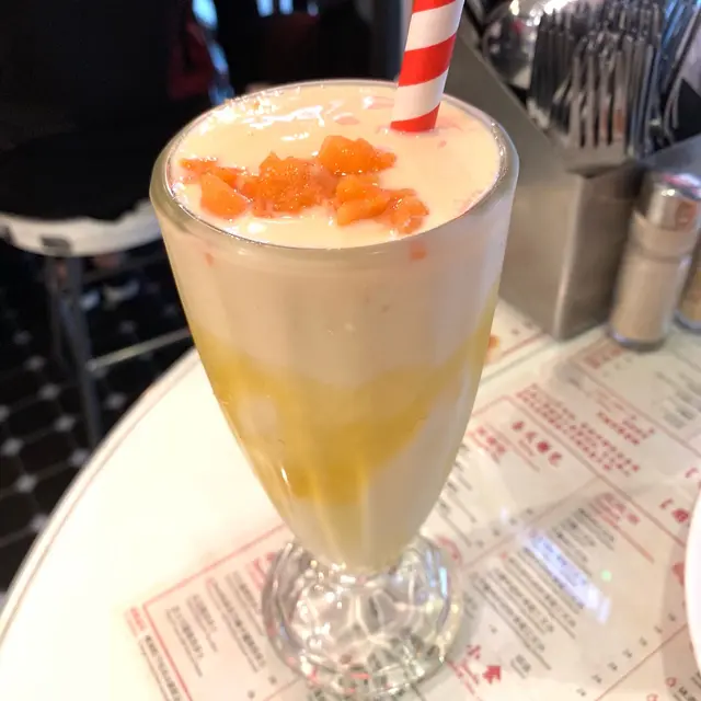 十字芒果木瓜奶昔