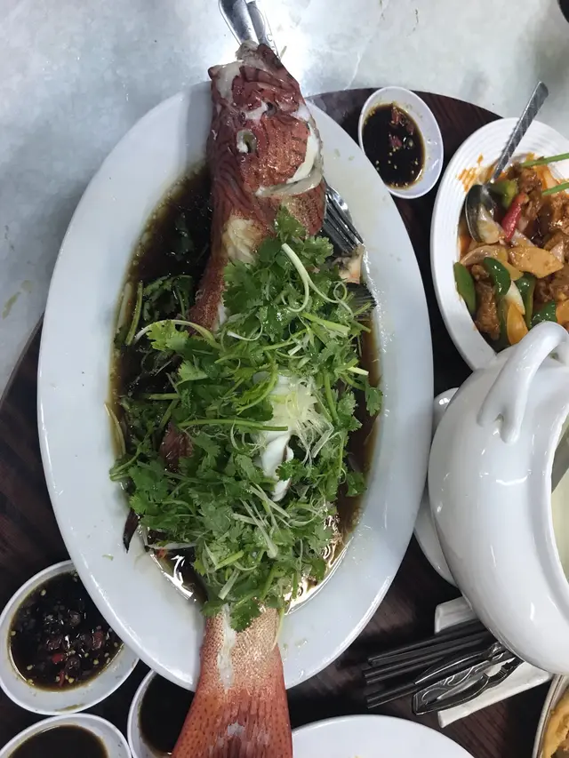 清蒸海魚