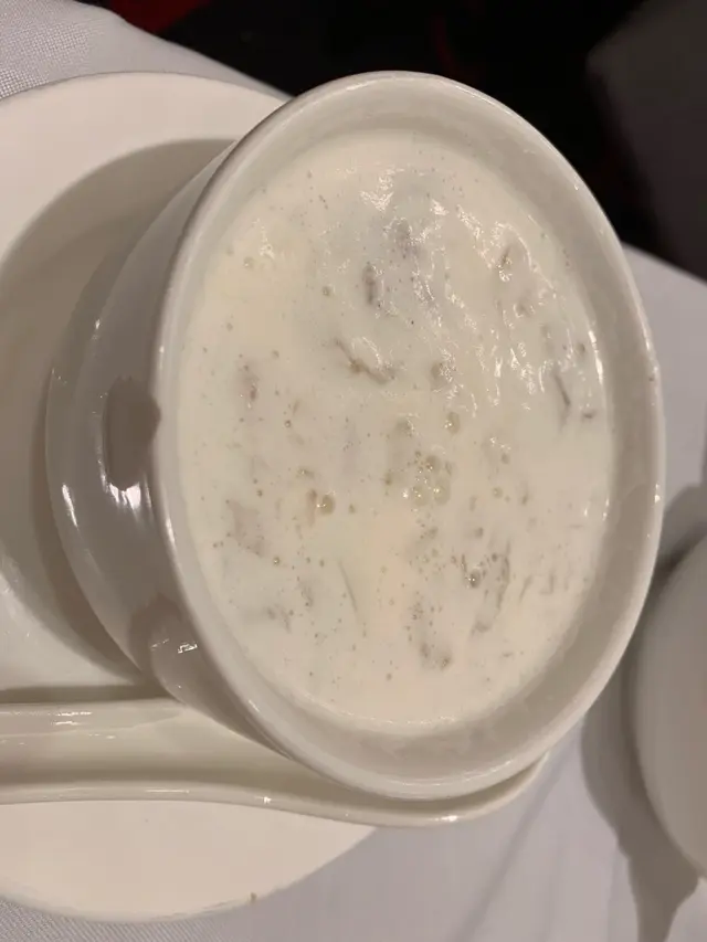 椰汁燉雪蛤