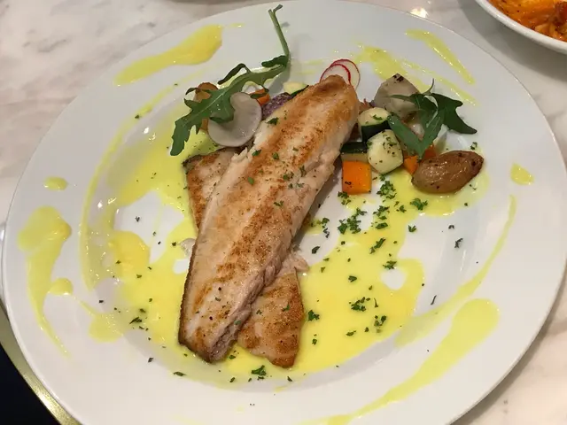 香茅奶油汁煎𩶘魚