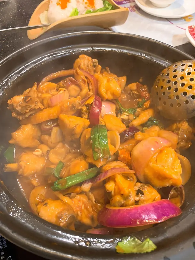 麻辣雞煲