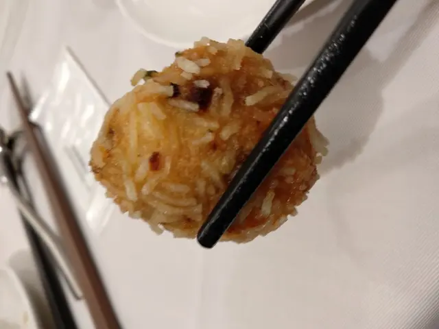 生炸百花蛇丸