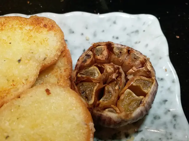 特色蒜蓉包（配原粒蒜頭）