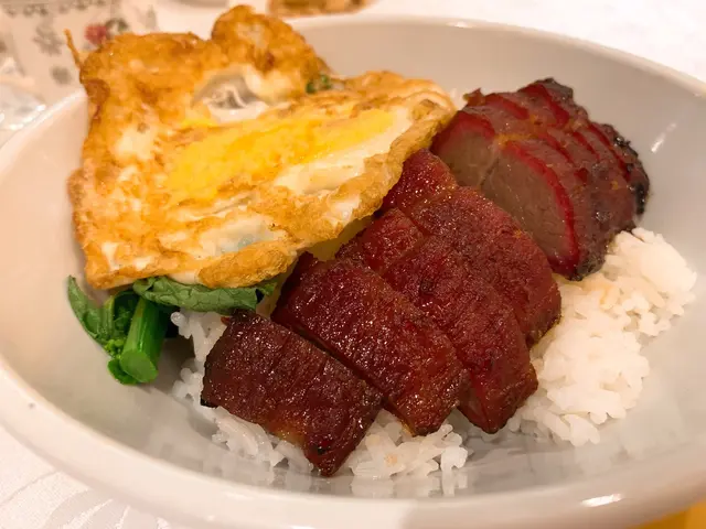 谷飼豚肉叉燒飯