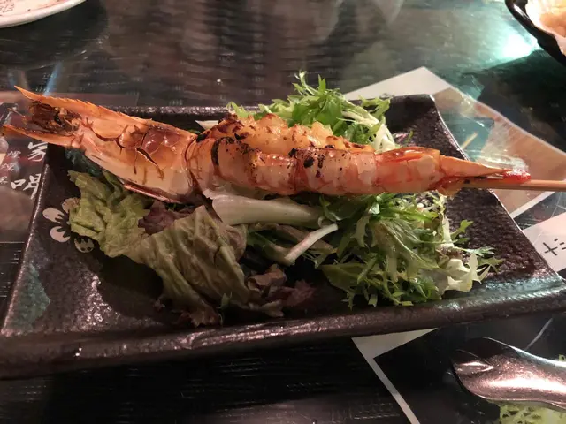 黃金蒜蓉燒8吋虎蝦